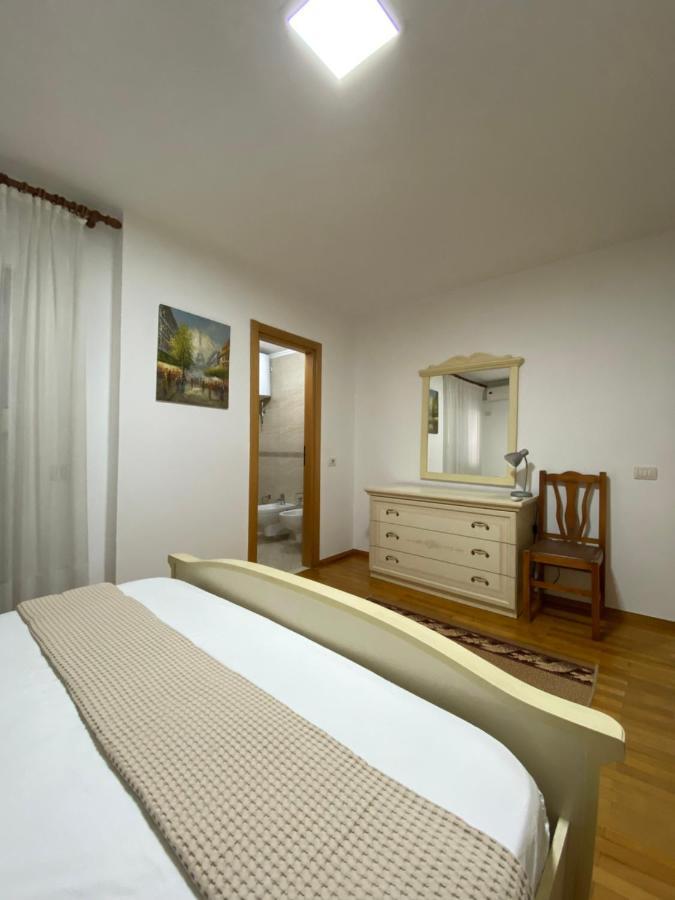 Premier By Broci Apartments Tirana Kültér fotó